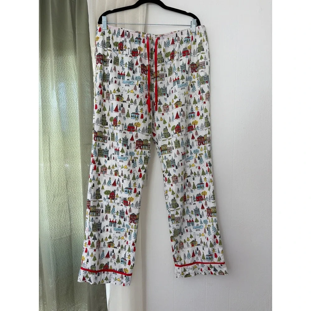 Target Pajama Set Womens L White Winter Village Flannel 2pc PJs Loungewear